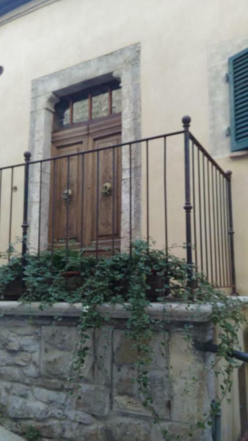 La Casa Nel Dentro Villa Campiglia dʼOrcia Buitenkant foto