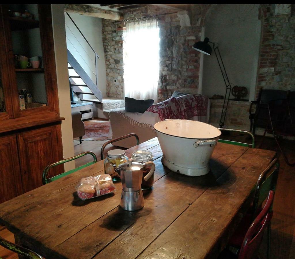 La Casa Nel Dentro Villa Campiglia dʼOrcia Buitenkant foto